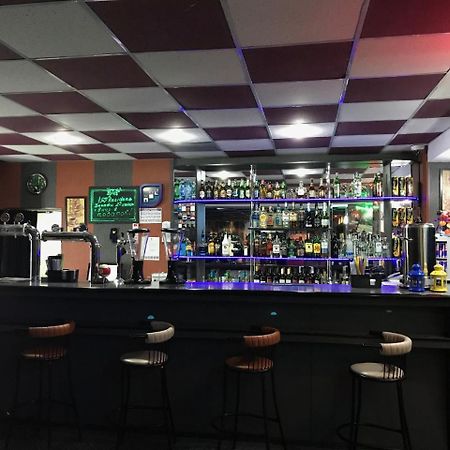 居住酒店 阿斯坦纳 外观 照片