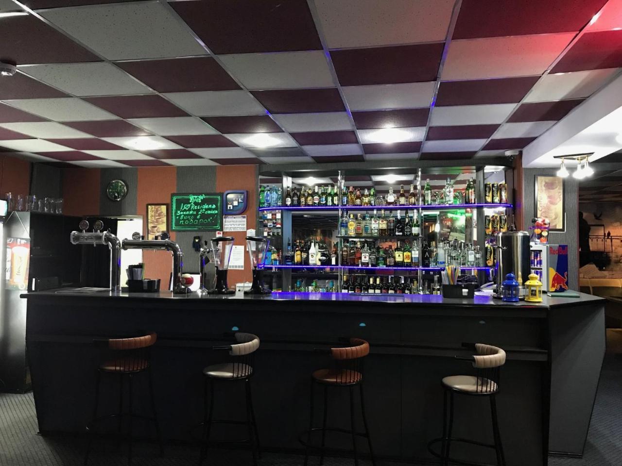 居住酒店 阿斯坦纳 外观 照片